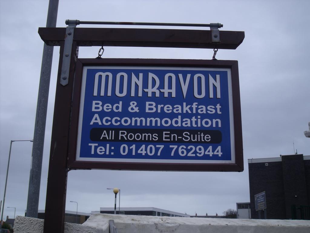 Monravon Guest House Holyhead Exterior photo